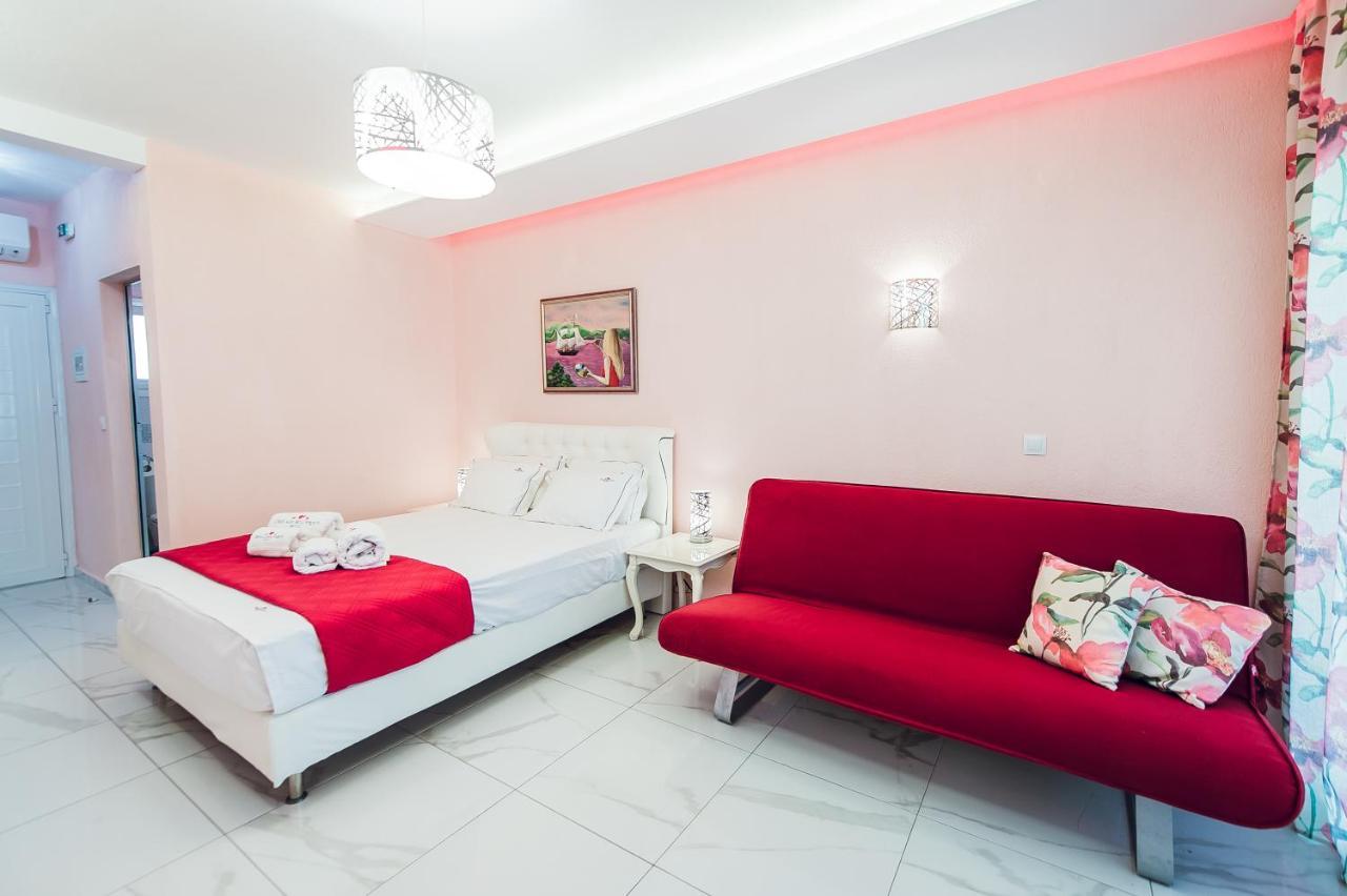 Dream Boutique Apartments ニキティ エクステリア 写真