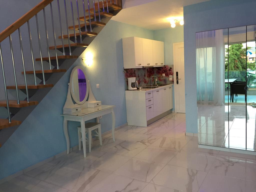 Dream Boutique Apartments ニキティ エクステリア 写真